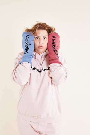 Bundle: Pullover & Socken deiner Wahl & Upcycling Überraschungskissenbezug